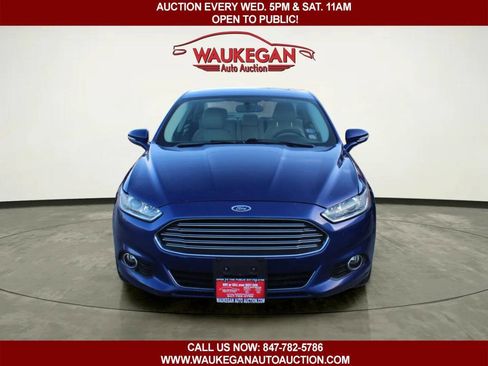 Used 2015 Ford Fusion Titanium FWD image 3