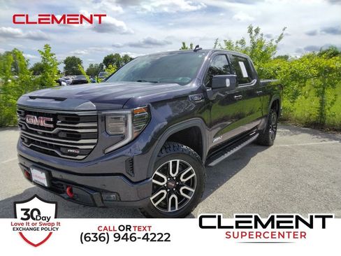 Used 2022 GMC Sierra 1500 AT4 w/ Technology Package AWD/4WD image 1