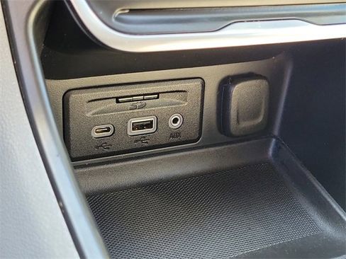 Used 2019 GMC Terrain SLT w/ Preferred Package image 11