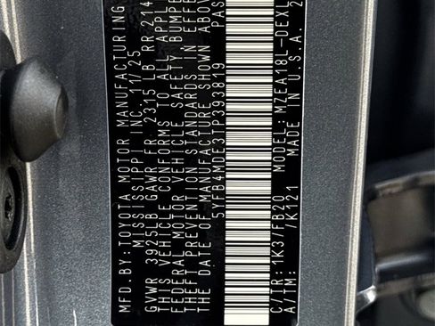 Certified 2026 Toyota Corolla LE image 32