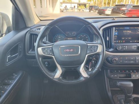 Used 2021 GMC Canyon Denali image 15