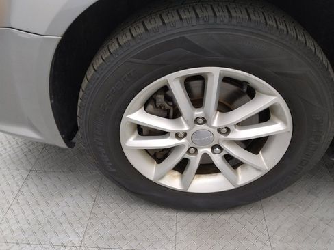 Used 2019 Dodge Grand Caravan SXT FWD image 31
