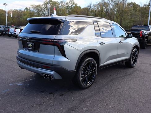 New 2026 Chevrolet Traverse LT w/ Driver Confidence Package image 29