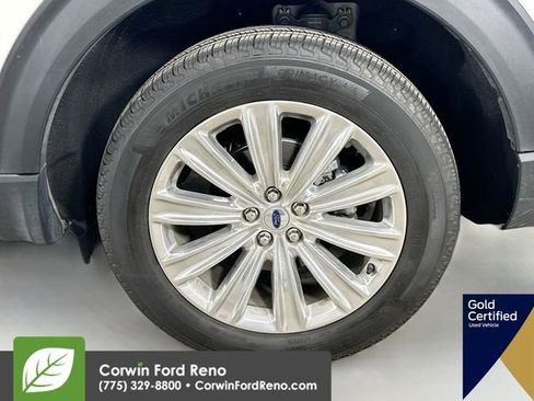 Certified 2025 Ford Explorer Platinum w/ LUX Leather Package image 37