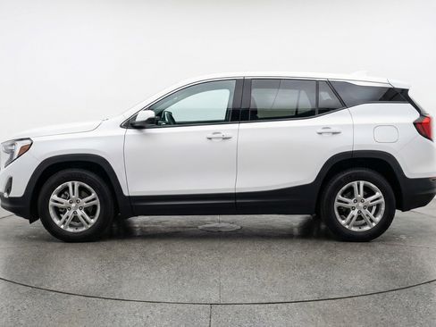 Used 2024 GMC Terrain SLE FWD image 5