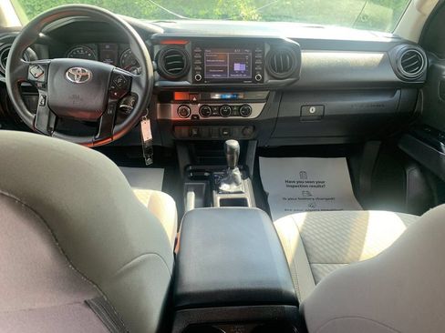 Used 2023 Toyota Tacoma SR AWD/4WD image 16