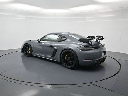 Used 2023 Porsche 718 Cayman GT4 RS image 3