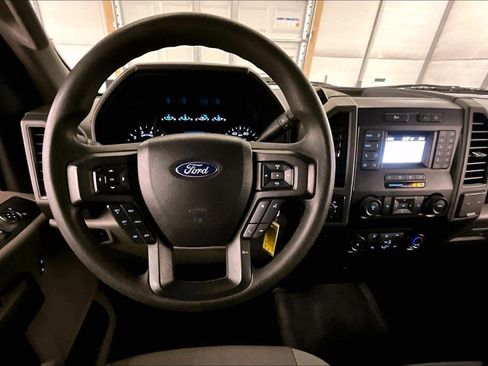 Used 2021 Ford F250 XL w/ Power Equipment Group image 7