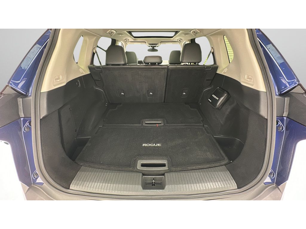 Used 2023 Nissan Rogue SL w/ SL Premium Package AWD/4WD image 24