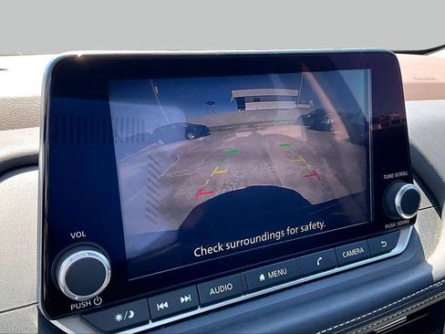 Certified 2023 Nissan Rogue SV FWD image 26