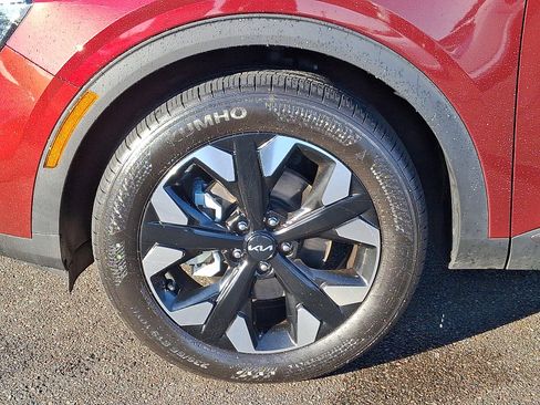 Used 2024 Kia Sportage X-Line w/ X-Line Premium Package image 8