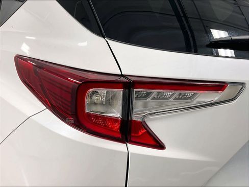 Used 2025 Acura RDX SH-AWD image 34