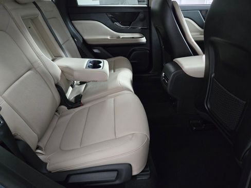 New 2026 Lincoln Corsair Grand Touring AWD/4WD image 18