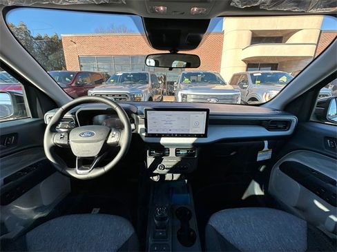 New 2026 Ford Maverick XLT w/ XLT Luxury Package image 16