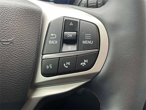 Certified 2025 Ford Explorer Active image 22
