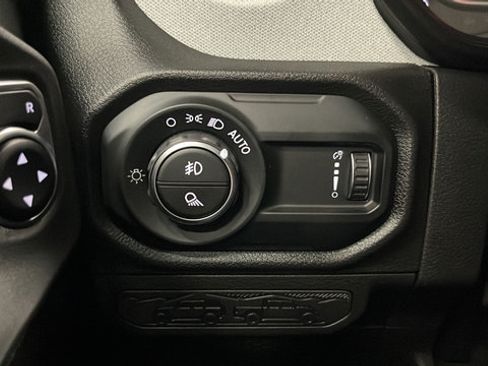 New 2026 Jeep Gladiator Sport AWD/4WD image 30