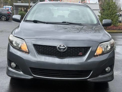 Used 2010 Toyota Corolla S image 2