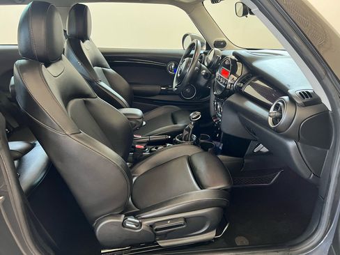 Used 2015 MINI Cooper S image 13