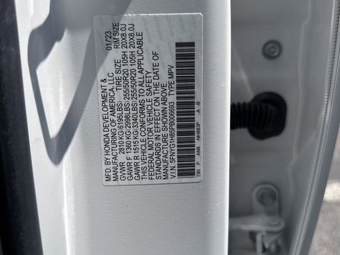 Certified 2023 Honda Pilot Elite image 24