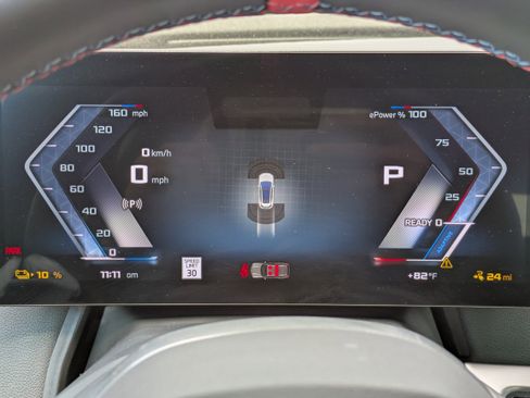 Used 2025 BMW iX M60 image 20