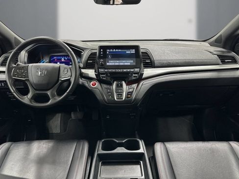 Used 2024 Honda Odyssey Sport image 13
