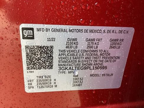 Used 2023 GMC Terrain SLE w/ Driver Convenience Package image 36