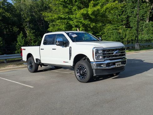 Certified 2025 Ford F250 King Ranch w/ Chrome Package AWD/4WD image 1
