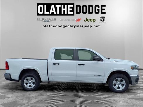 Used 2025 RAM 1500 Big Horn AWD/4WD image 28