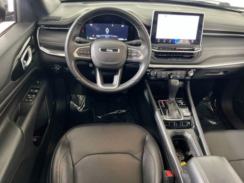 Used 2022 Jeep Compass High Altitude AWD/4WD image 24