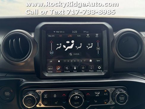 Used 2022 Jeep Wrangler Unlimited Sport AWD/4WD image 33