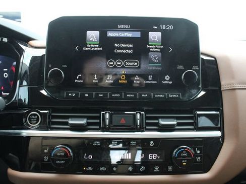 Used 2024 Nissan Pathfinder Platinum w/ Cargo Package AWD/4WD image 15