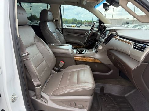 Used 2016 GMC Yukon Denali w/ Open Road Package image 24