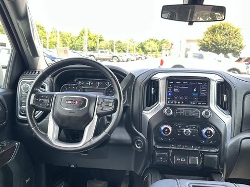 Used 2021 GMC Sierra 1500 Elevation w/ Preferred Package AWD/4WD image 18