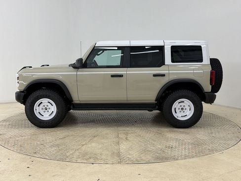 New 2026 Ford Bronco Heritage Edition AWD/4WD image 2