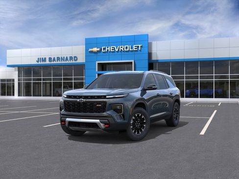 New 2026 Chevrolet Traverse Z71 w/ Enhanced Driving Package AWD/4WD image 8