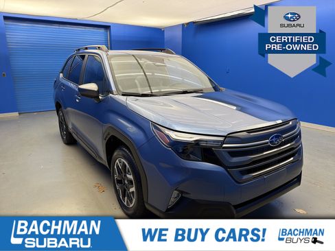 Certified 2025 Subaru Forester Premium image 1