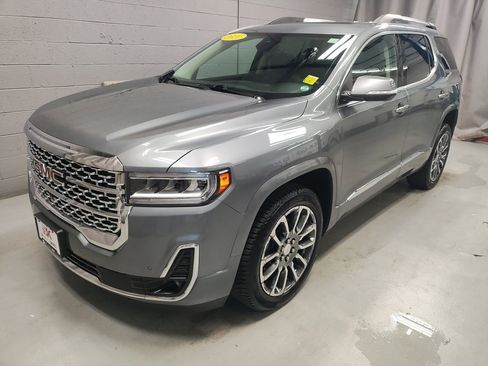 Used 2020 GMC Acadia Denali w/ LPO, Floor Liner Package image 19