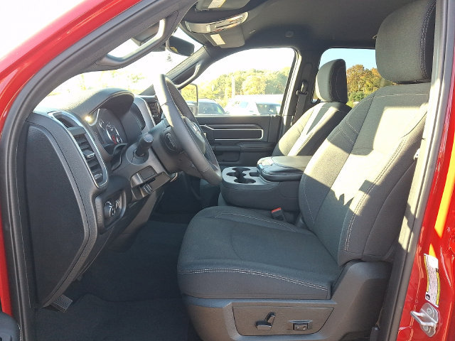 Used 2026 RAM 2500 Big Horn AWD/4WD image 2