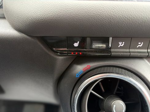 Used 2024 Chevrolet Blazer LT w/ Convenience Package image 17