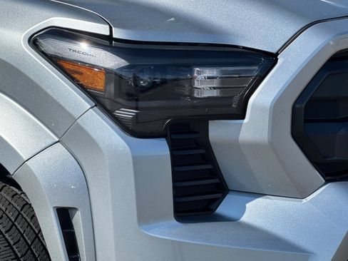 Used 2024 Toyota Tacoma SR RWD image 12
