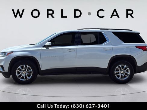 Used 2019 Chevrolet Traverse LT FWD image 12