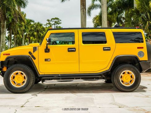Used 2003 HUMMER H2 w/ Preferred Equipment Group image 3