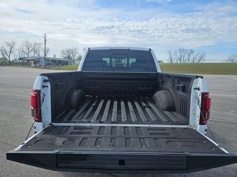 Used 2019 Ford F150 Raptor w/ Equipment Group 802A Luxury AWD/4WD image 21