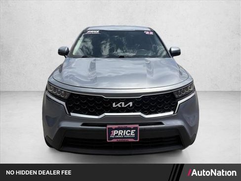 Used 2022 Kia Sorento LX AWD/4WD image 1