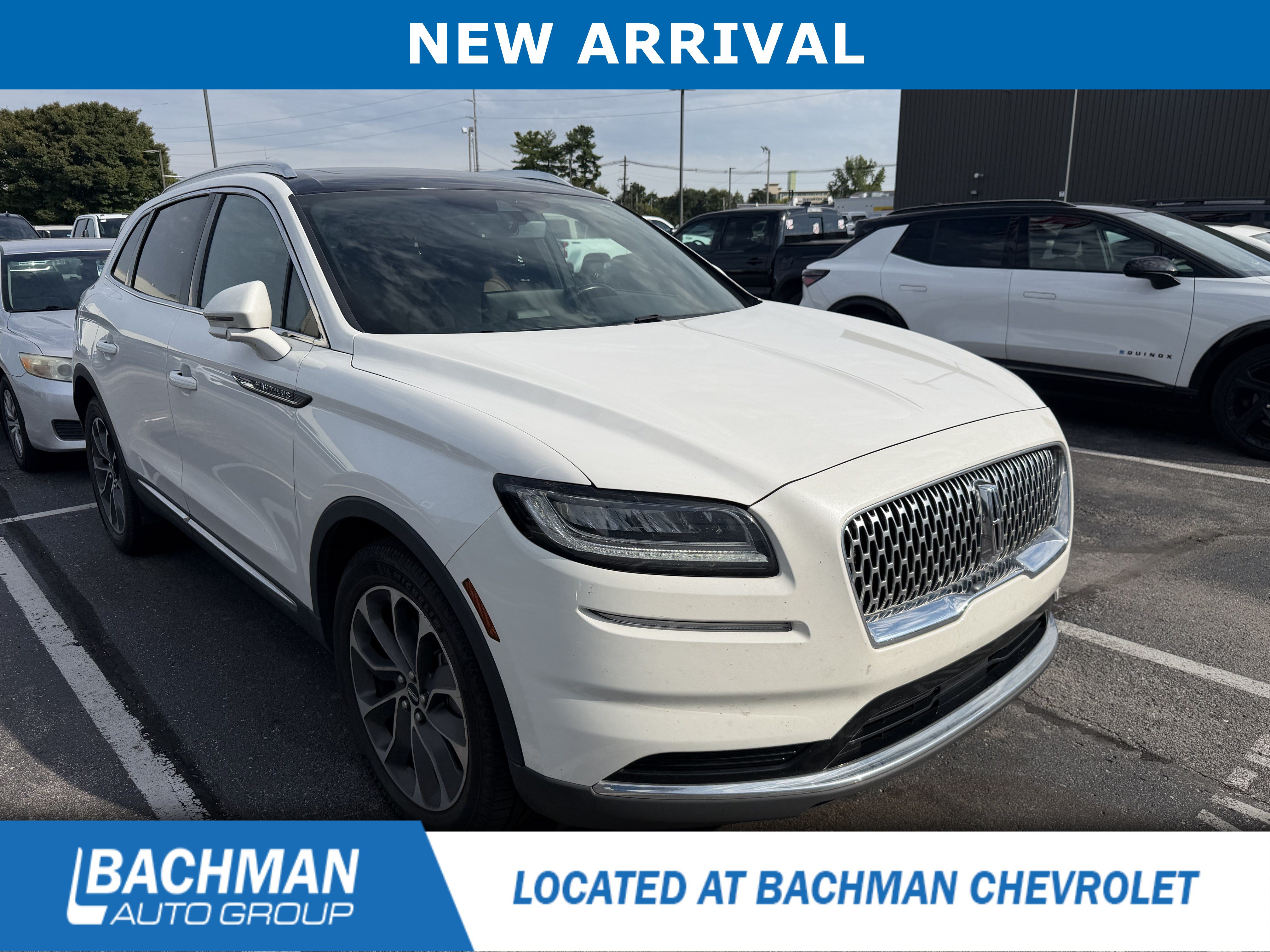 Used 2022 Lincoln Nautilus Reserve FWD image 1