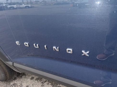 Used 2025 Chevrolet Equinox LT w/ Convenience Package II AWD/4WD image 23