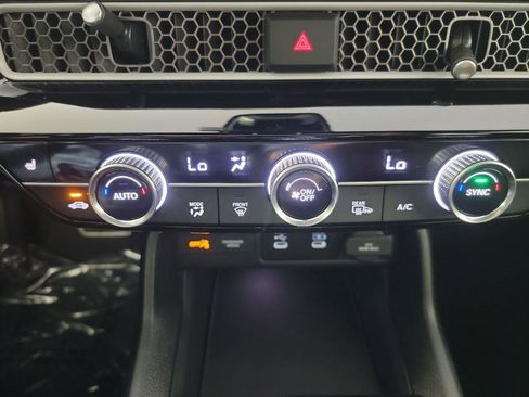 Certified 2025 Honda Civic Sport image 31