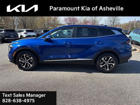 Certified 2024 Kia Sportage EX image 3