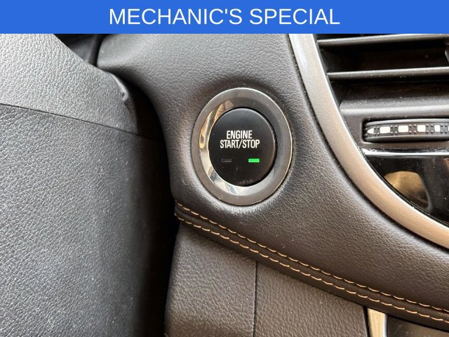 Used 2018 Chevrolet Trax LT w/ Redline Edition AWD/4WD image 25