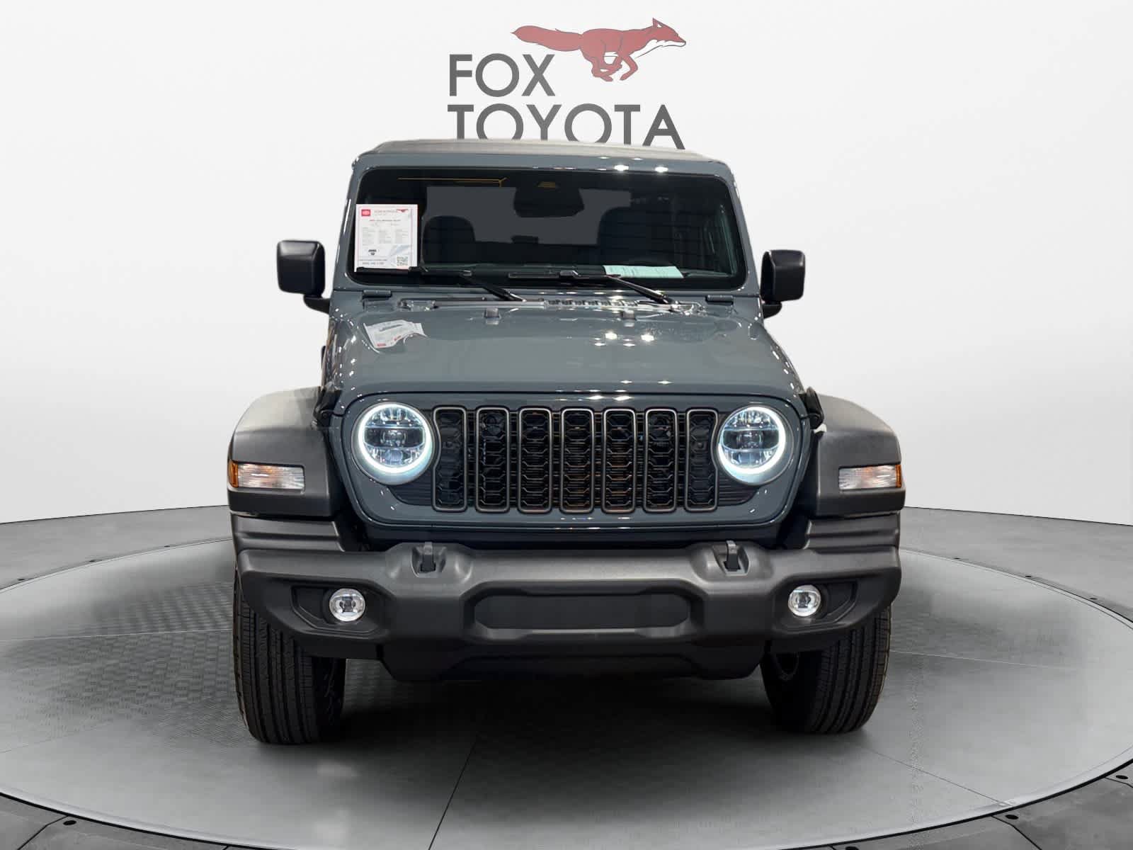Used 2026 Jeep Wrangler Sport AWD/4WD image 9